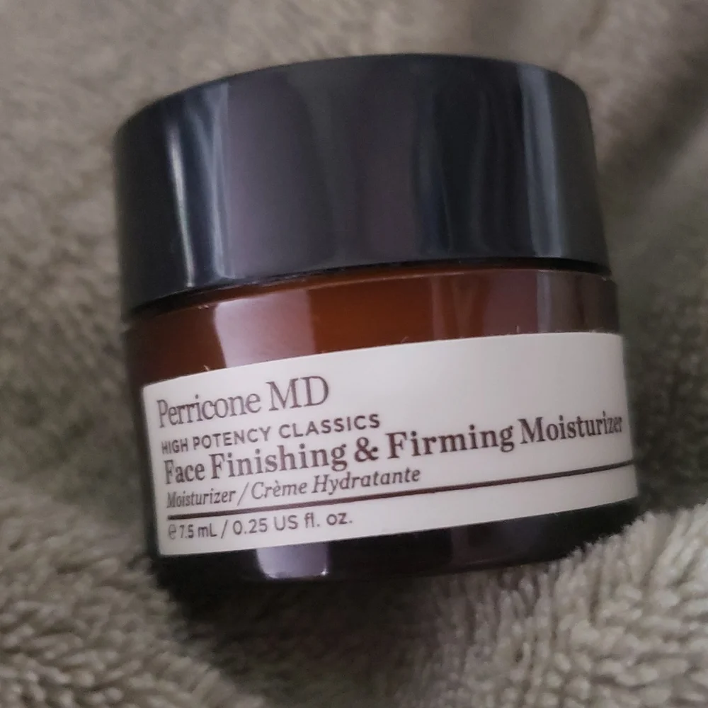 MINI PERRICONE MD FACE FINISHING & FIRMING MOISTURIZER.